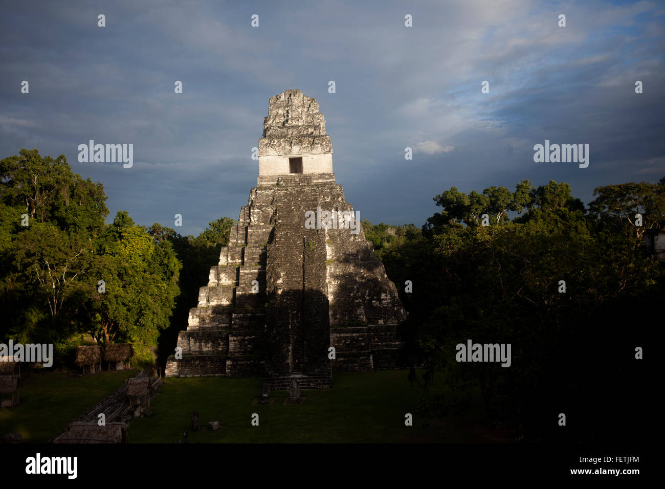 Der Tempel des Jaguars in Tikal, Petén, Guatemala Stockfoto