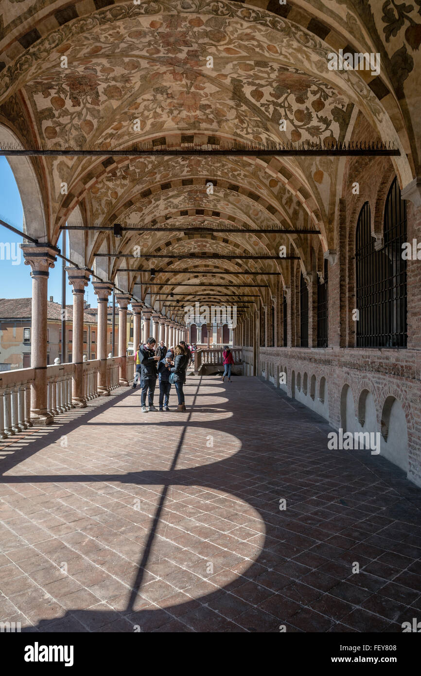 Kolonnade des mittelalterlichen Rathaus (Palazzo della Ragione, Padua, es) Stockfoto