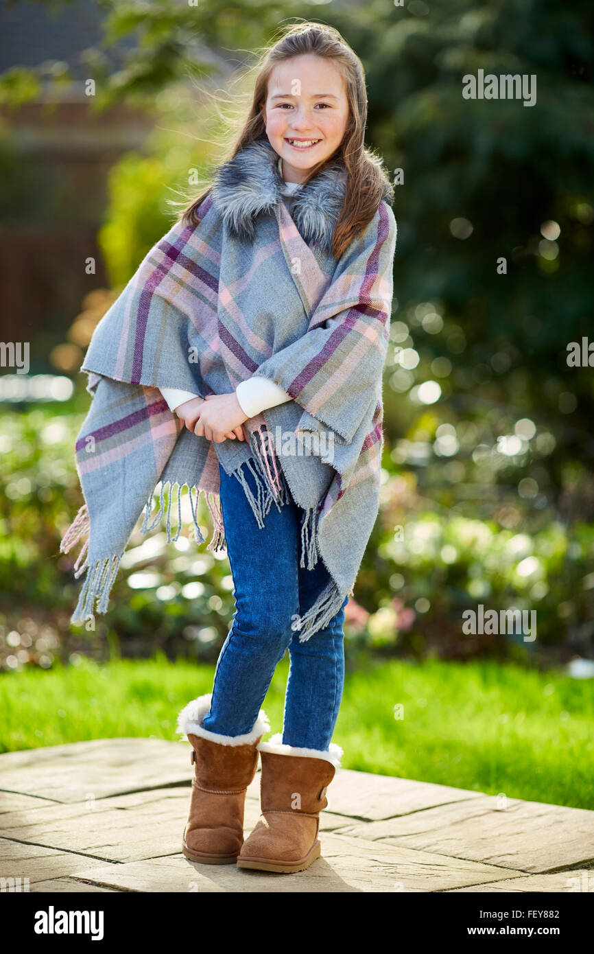 Porträt der jungen Mädchen im freien Stockfoto