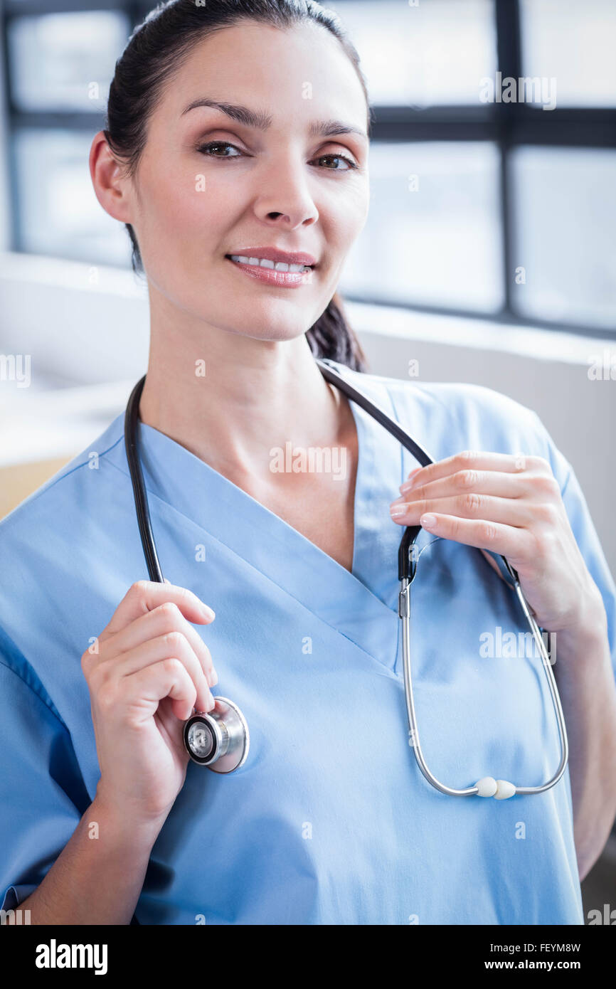 Krankenschwester in die Kamera Lächeln Stockfoto