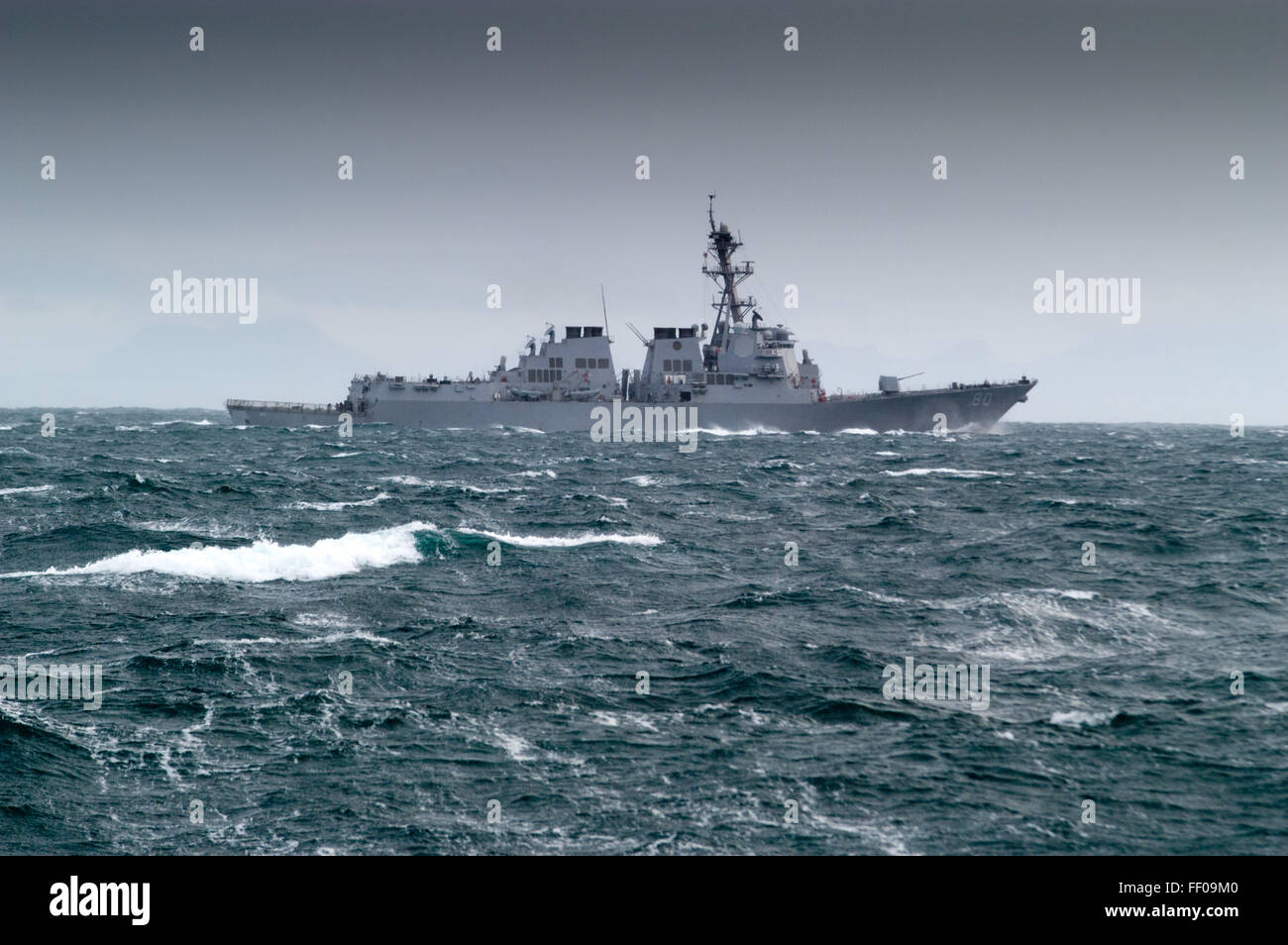 USS Roosevelt ein Zerstörer der Aerleigh Burke Klasse der US Navy Stockfoto