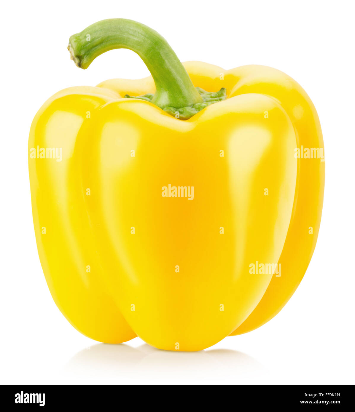 gelbe Paprika auf dem weißen Hintergrund isoliert. Stockfoto