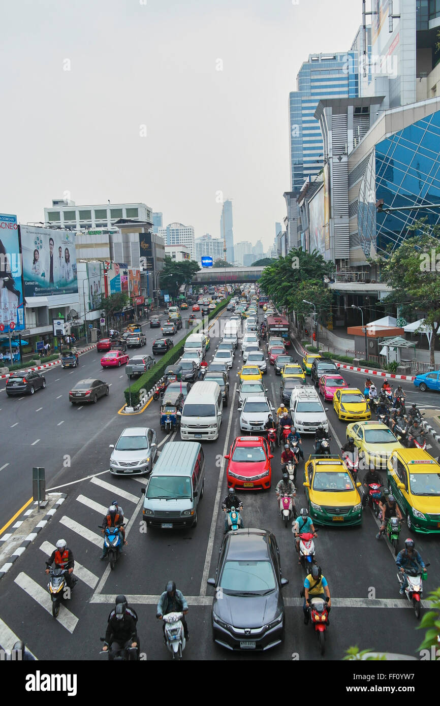 Bangkok-Verkehr in der Innenstadt - Thailand Stockfoto