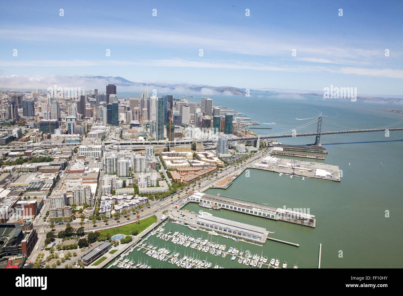 Innenstadt von San Francisco aus Sicht eines Hubschraubers. Stockfoto