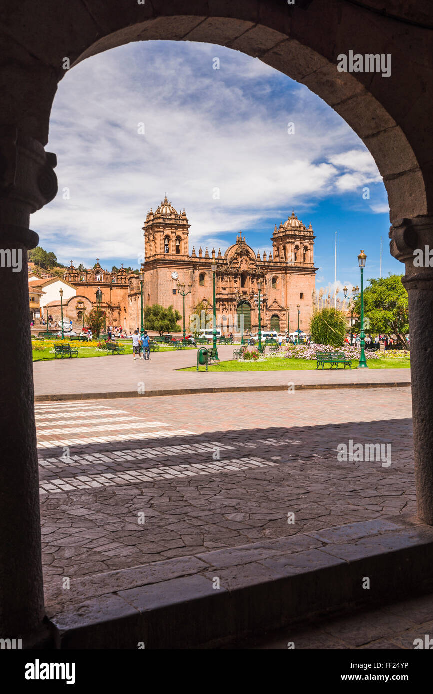 Cusco-CathedraRM-BasiRMica der Himmelfahrt der Jungfrau Maria, PRMaza de Armas, UNESCO, Cusco (Cuzco), Region Cusco, Peru Stockfoto