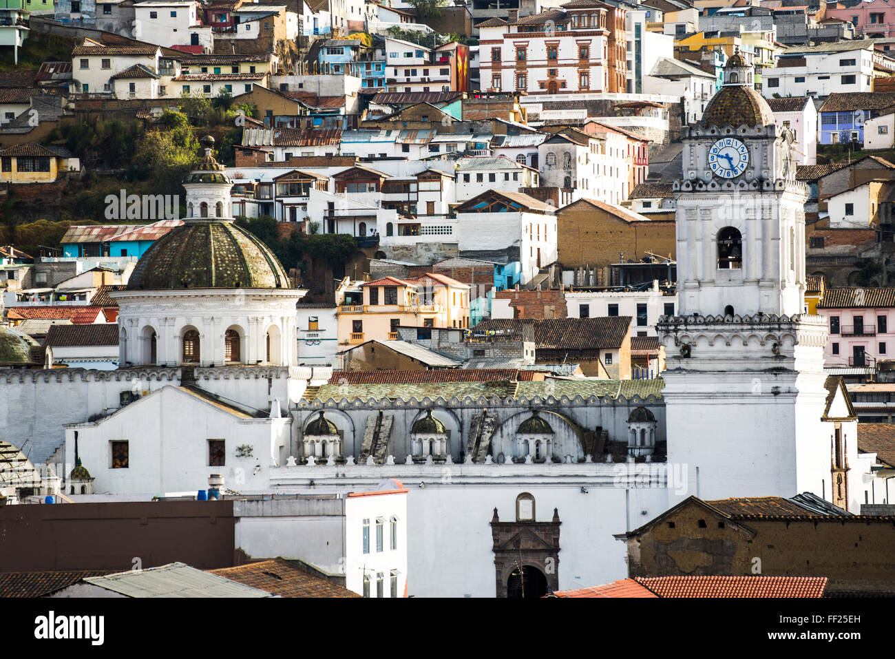 ArchitecturaRM DetaiRMs an die ORMd Stadt von Quito, UNESCO WorRMd Heritage Site, Ecuador, Südamerika Stockfoto