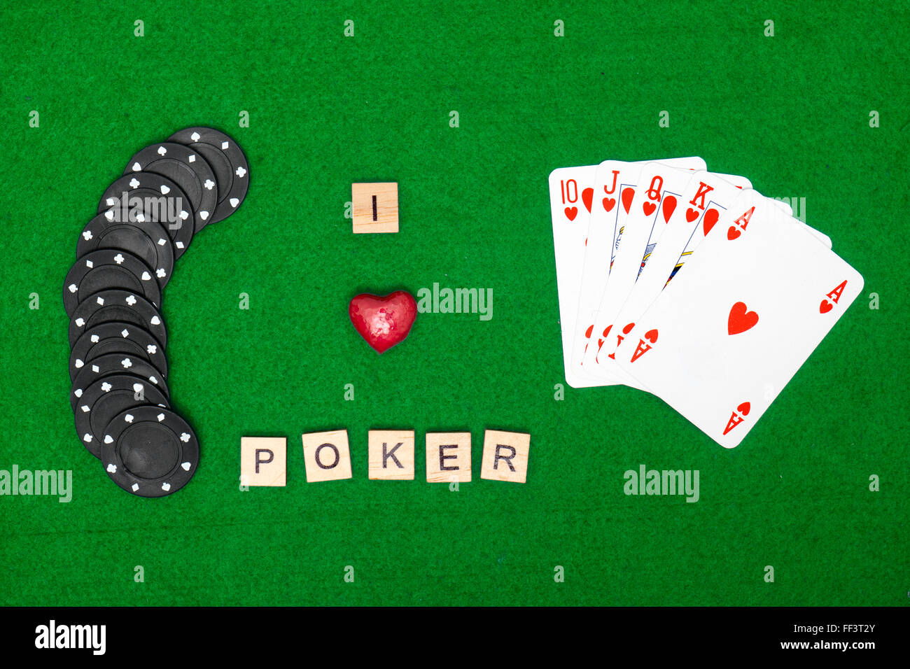 Ich liebe Poker Konzept auf grünem Hintergrund Stockfoto