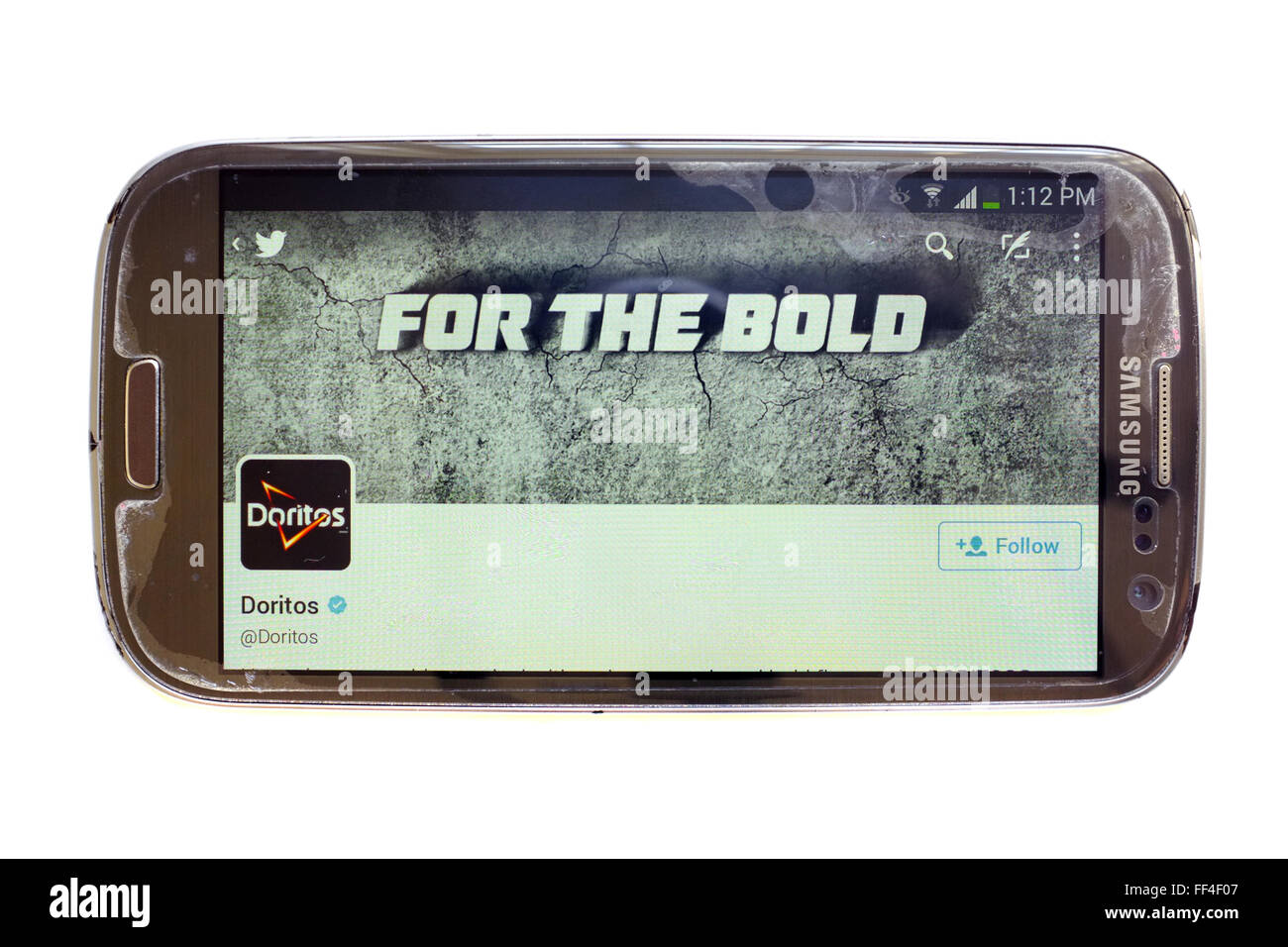 Die Doritos Twitter-Account auf einem Smartphone vor weißem Hintergrund fotografiert. Stockfoto