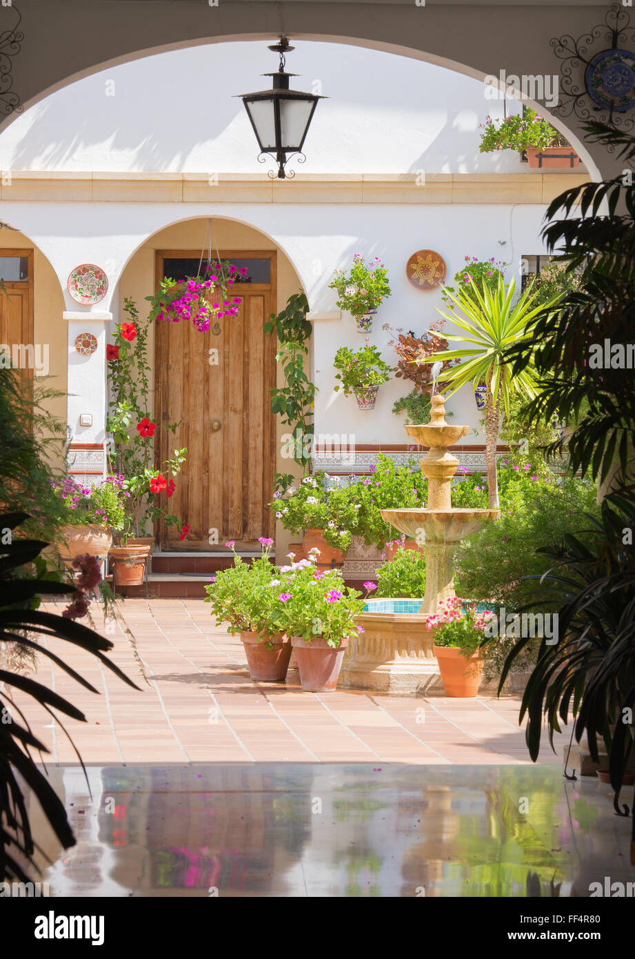 CORDOBA, Spanien - 26. Mai 2015: Die traditionellen grünen Hof (Pacio). Stockfoto