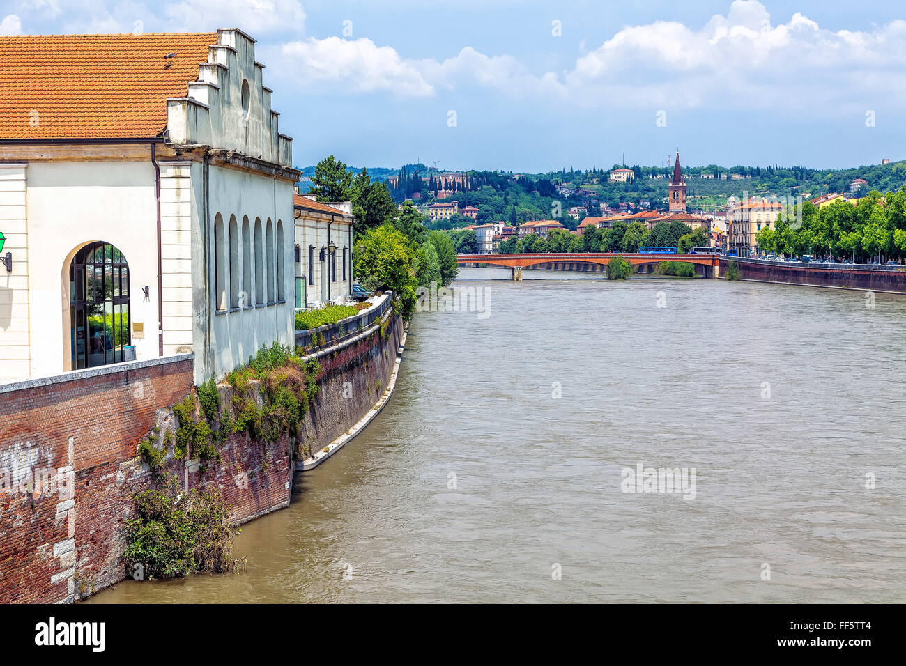 Verona. Aussicht von Ponte Aleardi Stockfoto