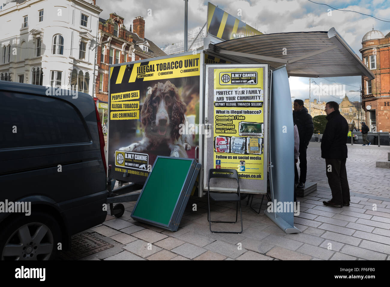 Ein illegaler Tabak Einheit Bildung stand Stockfoto