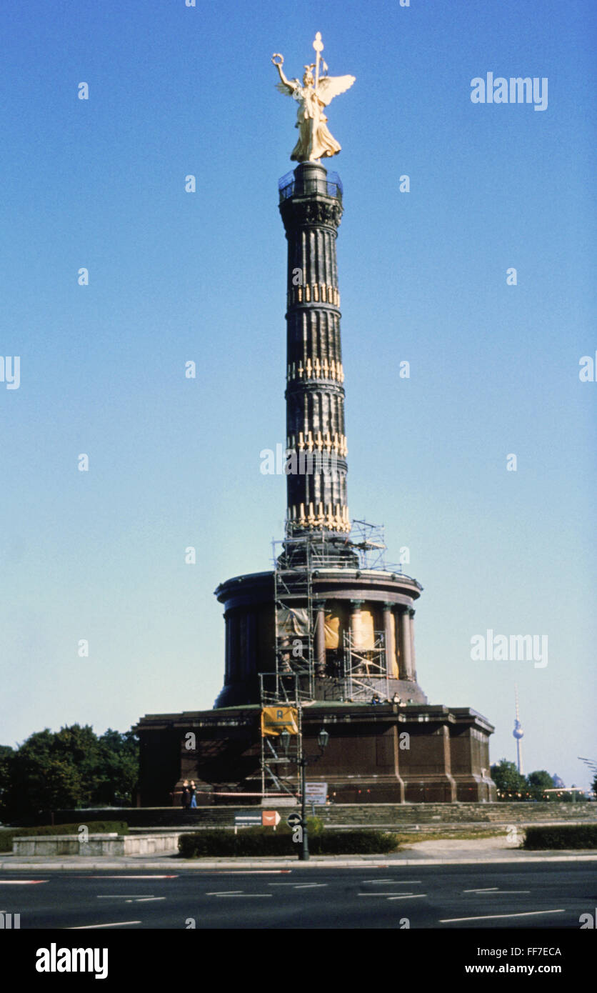 Geographie / Reisen, Deutschland, Berlin, Denkmäler, Triumphsäule, erbaut 1873, entworfen von Johann Heinrich Strack, Siegesgöttin von Friedrich Drake, 1980er Jahre, Additional-Rights-Clearences-not available Stockfoto