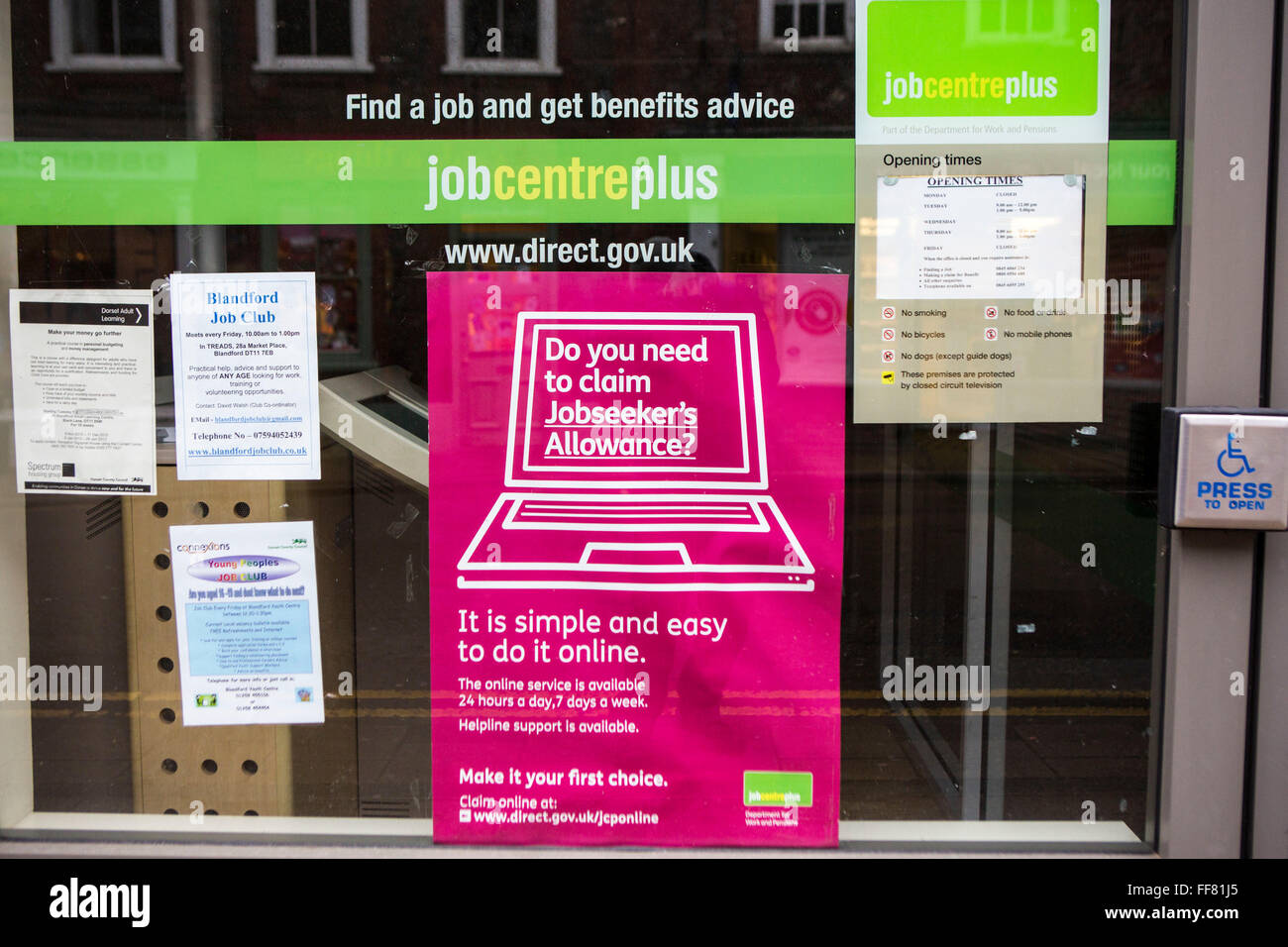 Jobcenter vorne Fotos und Bildmaterial in hoher Auflösung Alamy