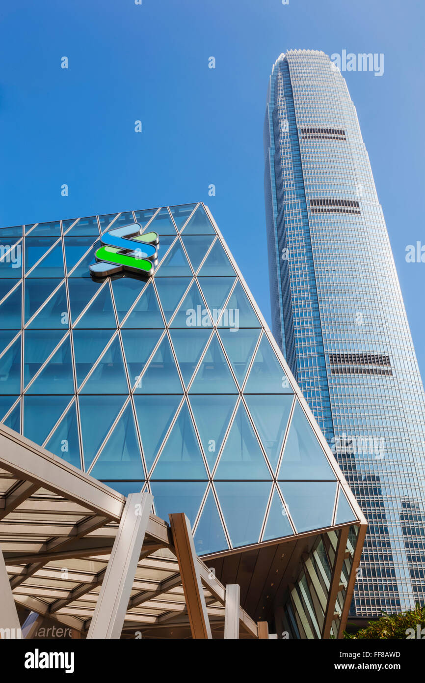 China, Hongkong, Central, Exchange Square, Forum Gebäude und IFC Tower Stockfoto