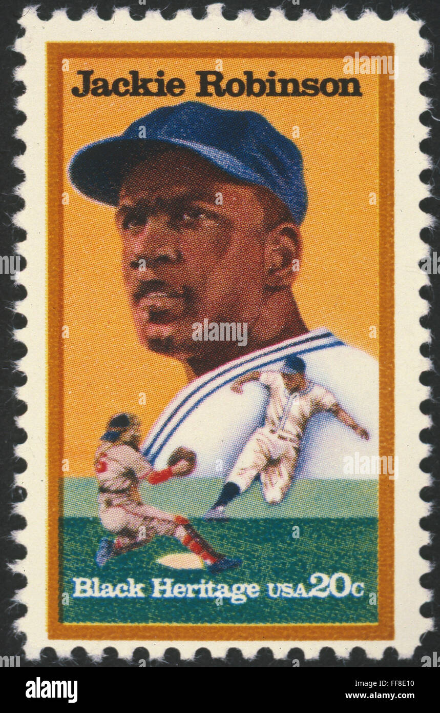 JACKIE ROBINSON (1919-1972). /nJohn Roosevelt Robinson, bekannt als Jackie. US-amerikanischer Baseballspieler. Auf einer US-Briefmarke, 1982. Stockfoto