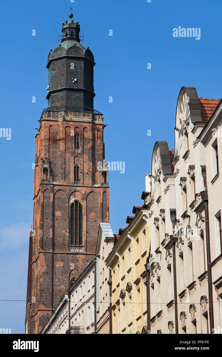 St. Elizabeth Kirchturm in Wroclaw, Polen. Stockfoto
