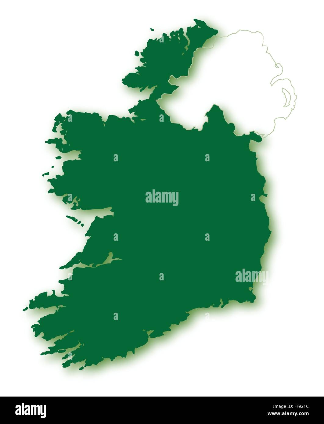 Eine Karte der Silhouette von Eire oder Südirland in grün auf weiß mit einem verblichenen Umriss von Nordirland Stock Vektor