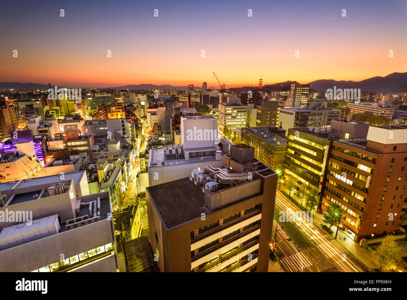 Skyline der Innenstadt Stadt Kumamoto, Japan. Stockfoto