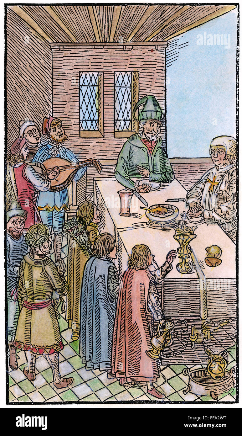 KÖNIGSHOF, 1496. /nThe König unterhalten. Holzschnitt von Guillaume Caorsin, 'De Casu Regis Zyzymy,"Ulm, Deutschland, 1496. Stockfoto