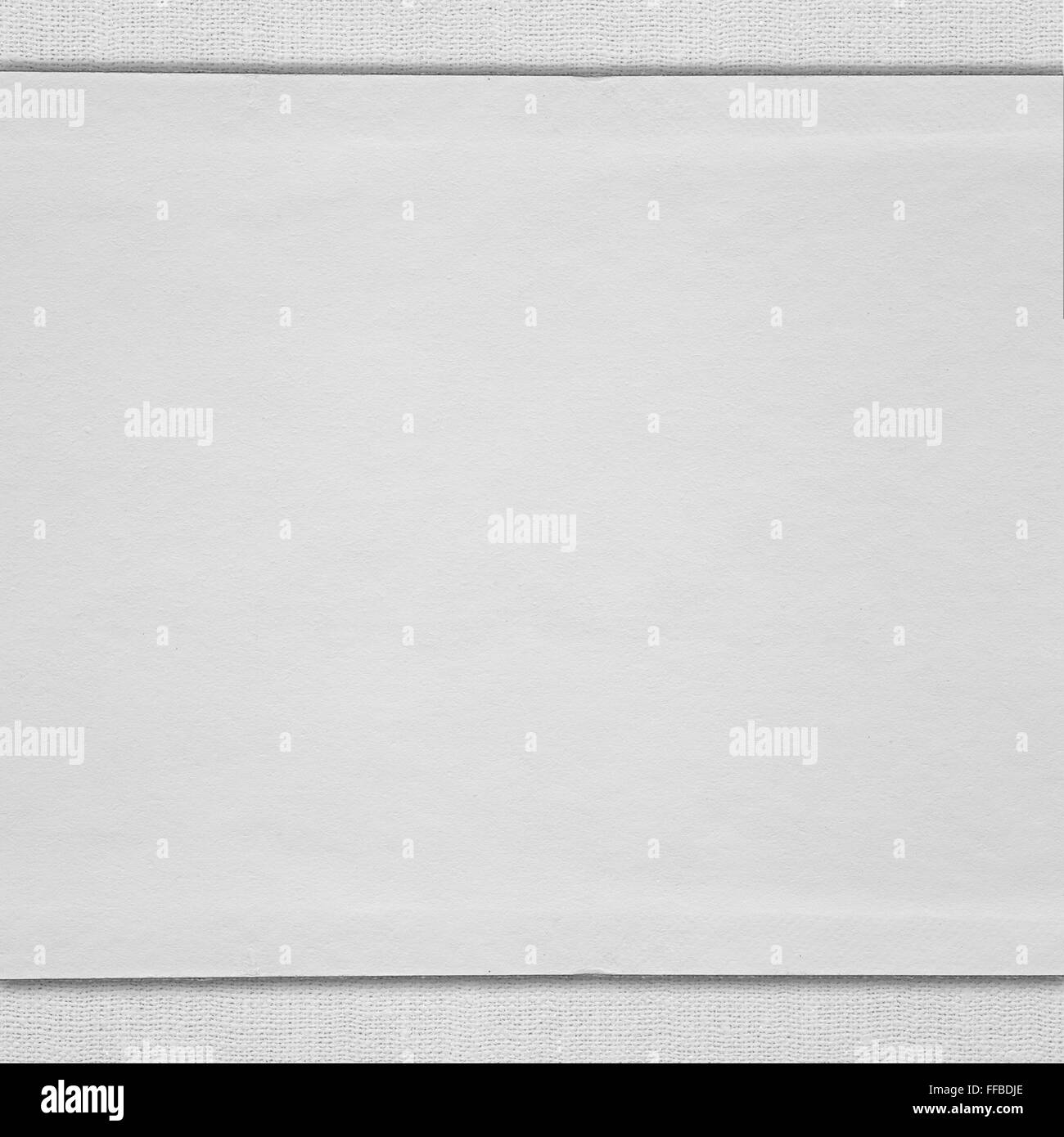 White-Paper-Hintergrund mit Leinenstruktur Margen Stockfoto