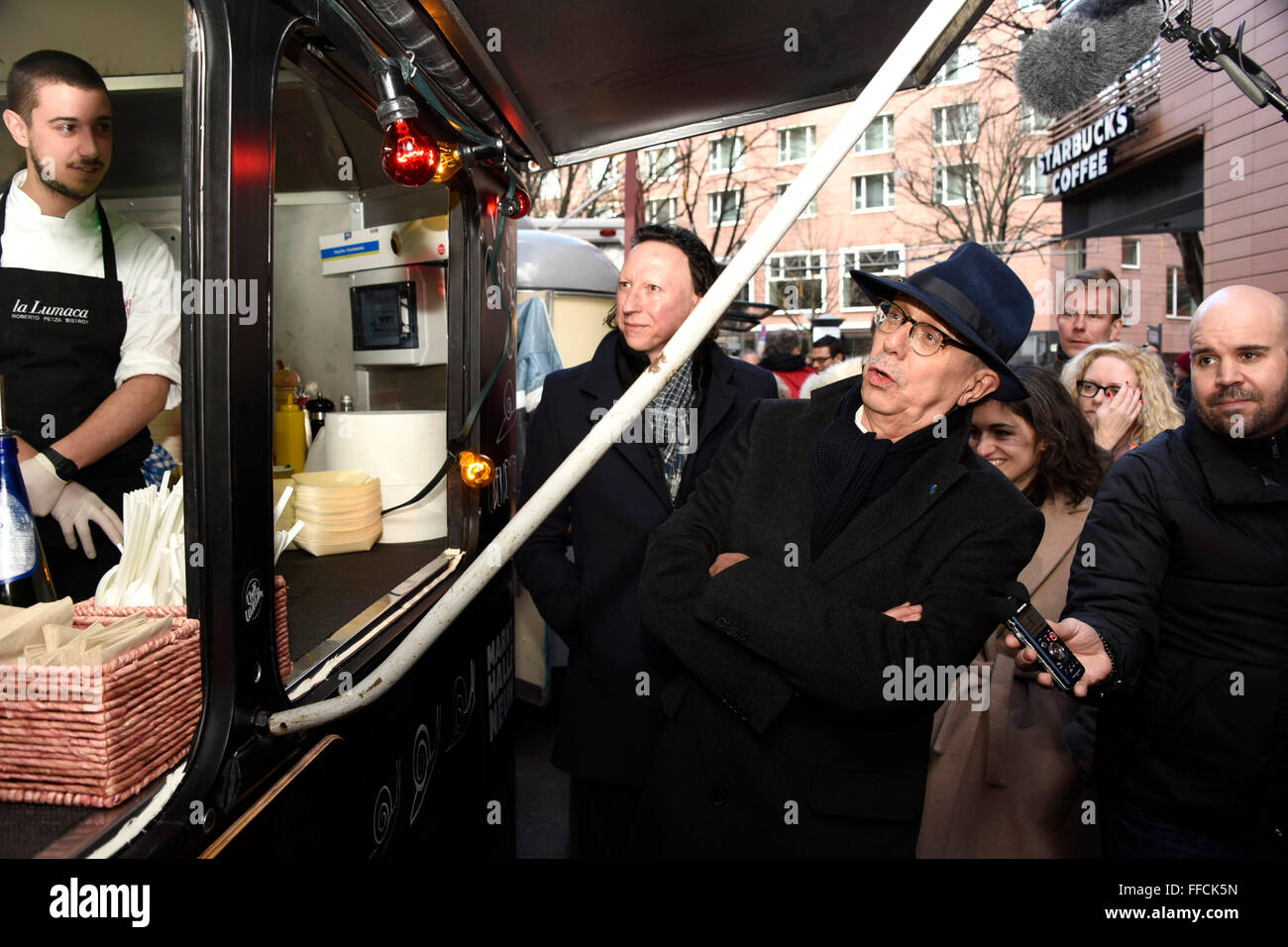 Berlinale-Direktor Dieter Kosslick Bei der Eröffnung Vom Berlinale Street Food Markt Auf der Berlinale 2016/66. Internationalen Filmfestspielen Berlin, 10.02.2016/picture Allianz Stockfoto