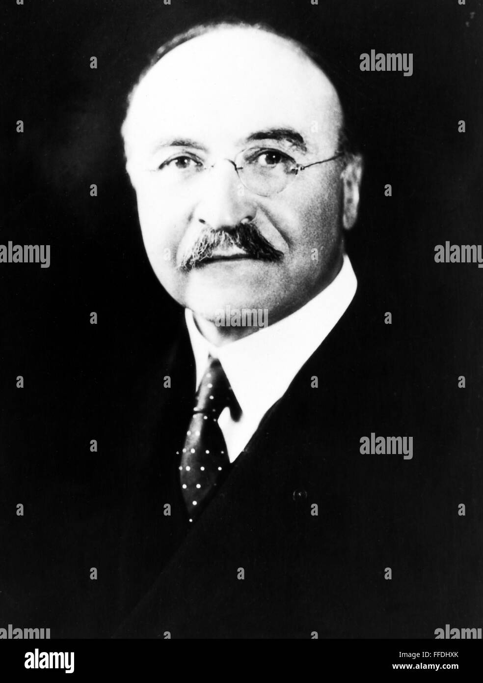 Leo Hendrik Baekeland /N(1863-1944). Amerikanische (Belgisch-Geboren)  Chemiker Und Erfinder. Erfinder Der Velox Fotopapier Und Bakelit, Der Erste  Echte Synthetische Kunststoff. Fotografieren Sie, Anfang Des 20.  Jahrhunderts Stockfotografie - Alamy