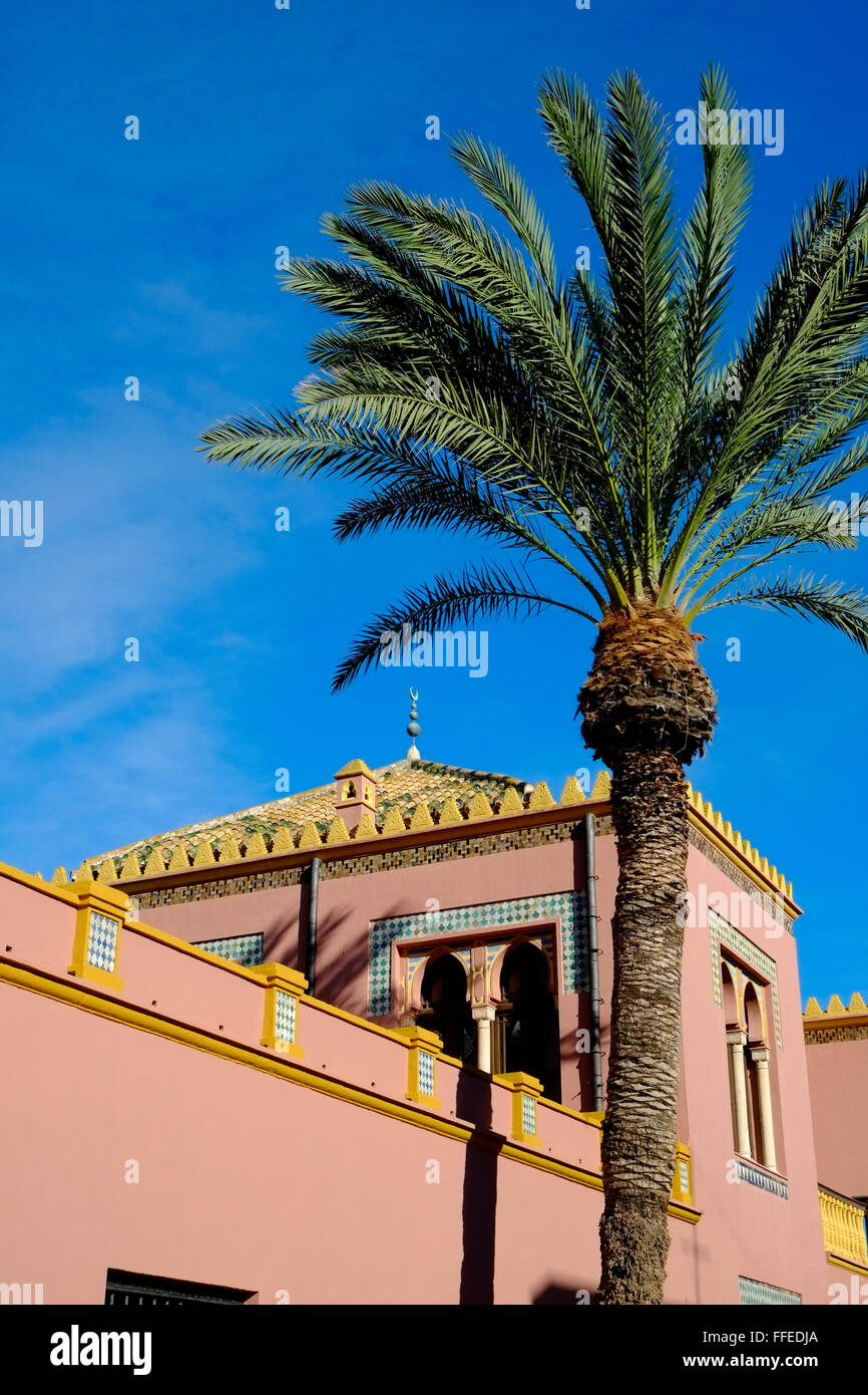 Der neo-arabische Stil des Tourismusbüros, Palacete La Najarra, Avda Europa, Almuñécar, Spanien Stockfoto