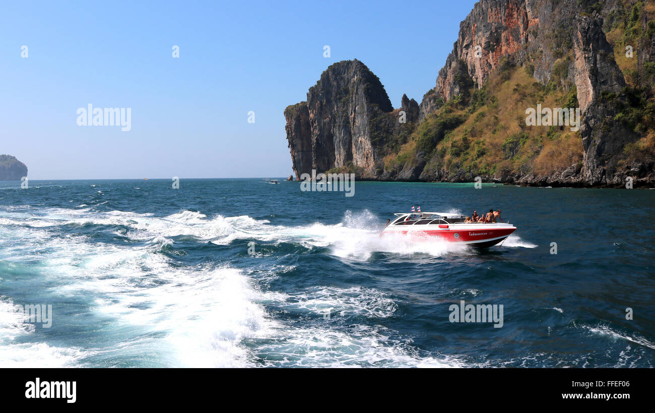 Thailand Krabi Phi Phi Inseln Koh Phi Phi Leh schöne Landschaft Adrian Baker Stockfoto