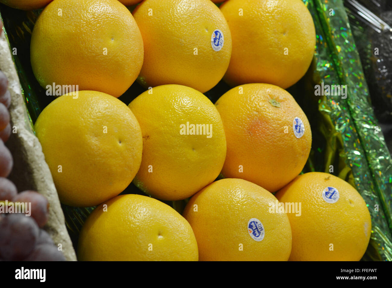 Mumbai, Indien - 19. Oktober 2015 - Obst und Gemüse auf indischen Markt in Mumbai Stockfoto