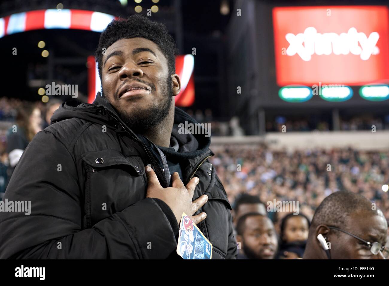 HS-Fußball-Staat und Pop Warner Nat "Champions besuchen der NFC East Div 26. Dezember 2015 Redskins vs. Adler Spiel in Philadelphia Stockfoto