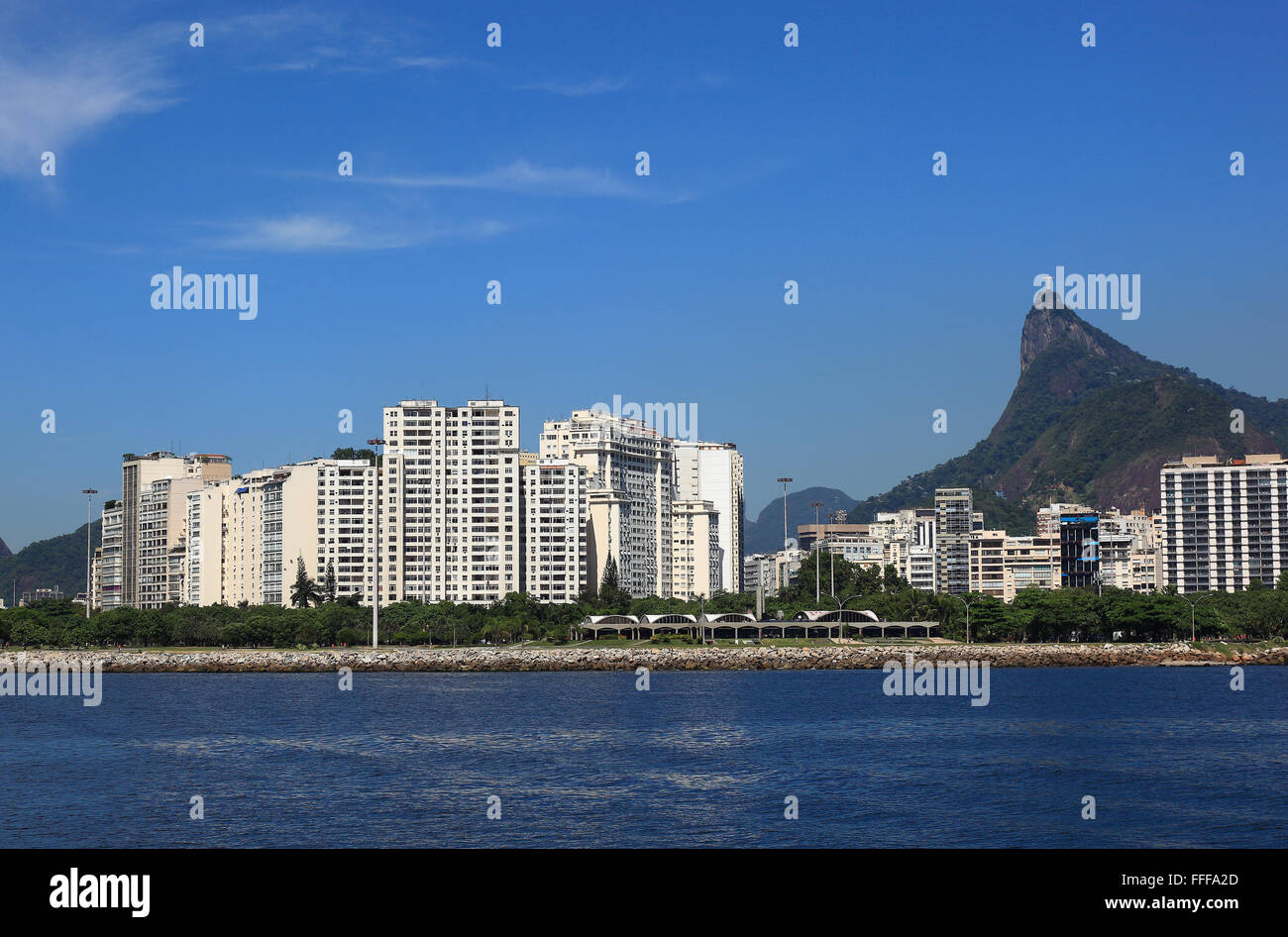 Bezirk Gloria mit den Hafen und die Häuser an der Avenida Infante Dom Henrique, Rio De Janeiro, Brasilien Stockfoto