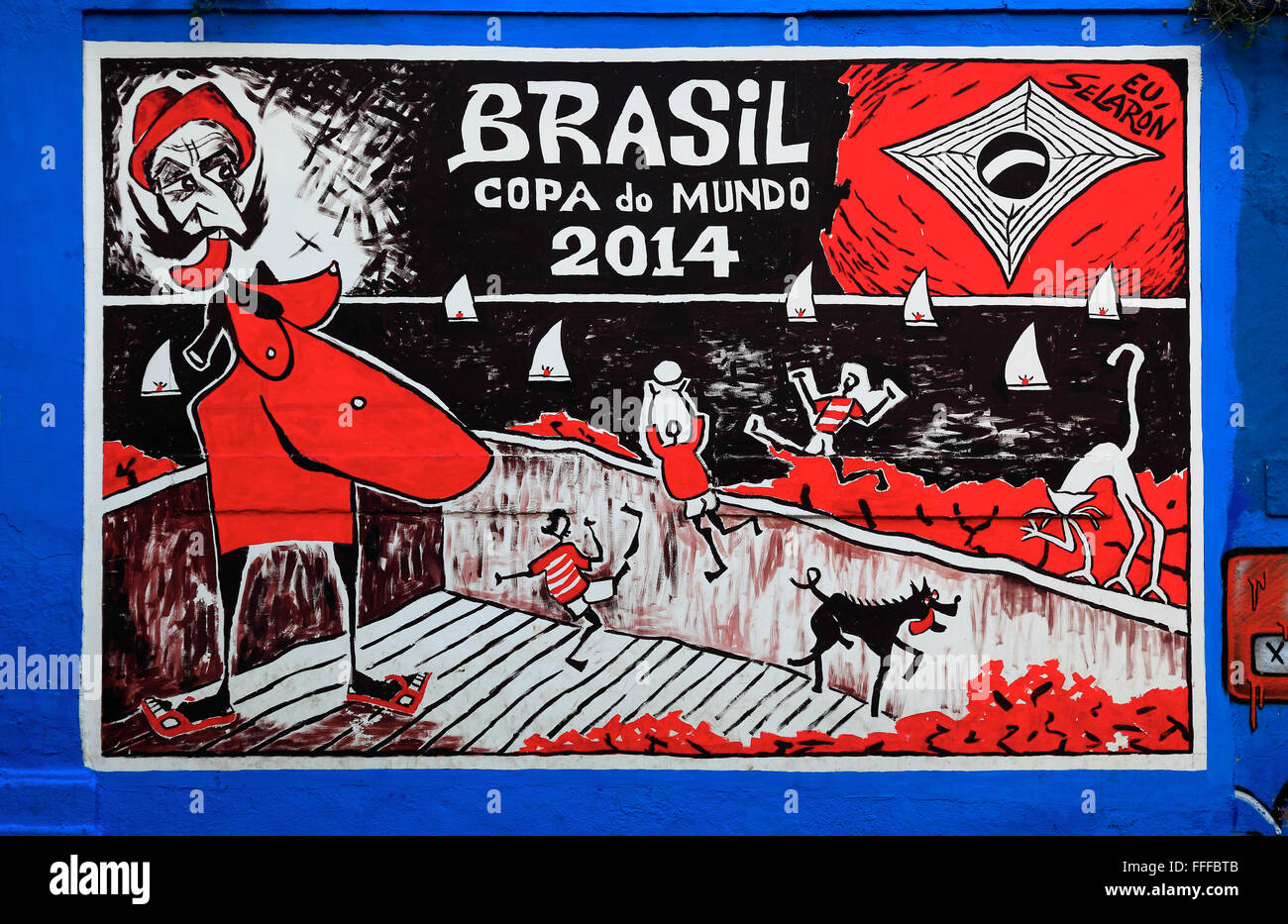 Kritischen Billboard nach der Fußball-Weltmeisterschaft 2014, Rio De Janeiro, Brasilien Stockfoto