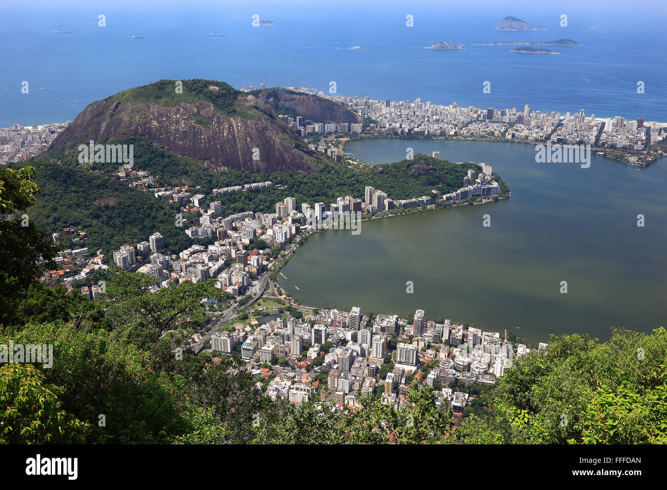 Berg In Rio De Janeiro Kreuzworträtsel Rio de jane -Fotos und -Bildmaterial in hoher Auflösung – Alamy