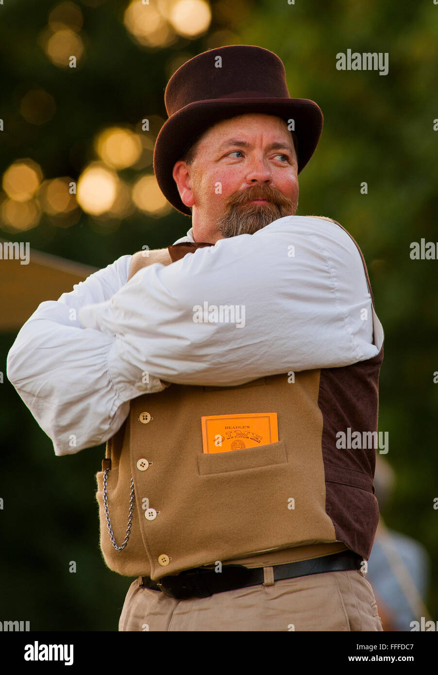 Baseball Reenactors neu ein altmodischer, Kreuzung des 20. Jahrhunderts Baseball Spiel Fort Vancouver, Washington Stockfoto