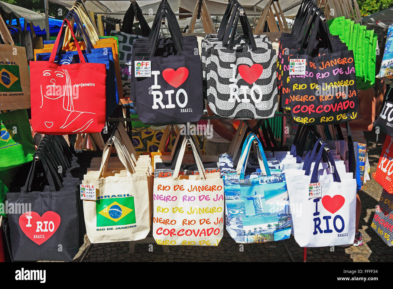 Souvenirs aus Rio De Janeiro, Brasilien Stockfotografie Alamy