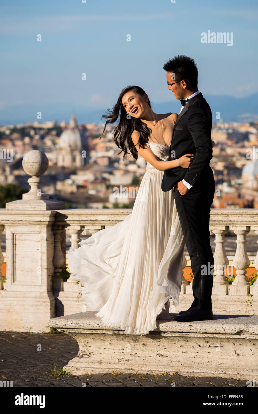 Braut und Bräutigam am Gianicolo. Rom. Italien Stockfoto