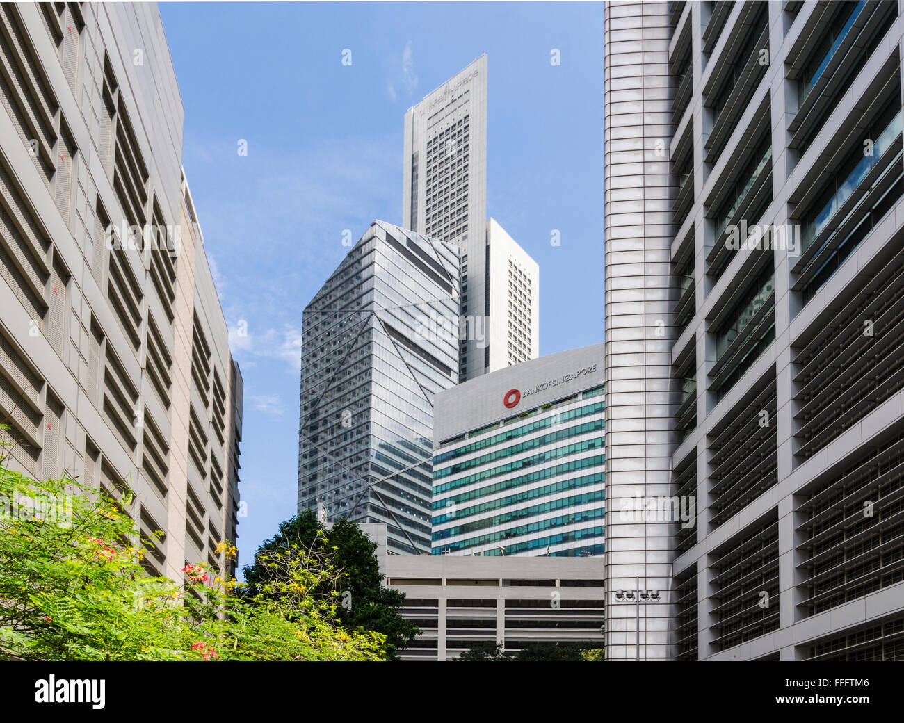 High-Rise Bürohaus rund um die CBD Downtown Core, Raffles Place, Singapur Stockfoto