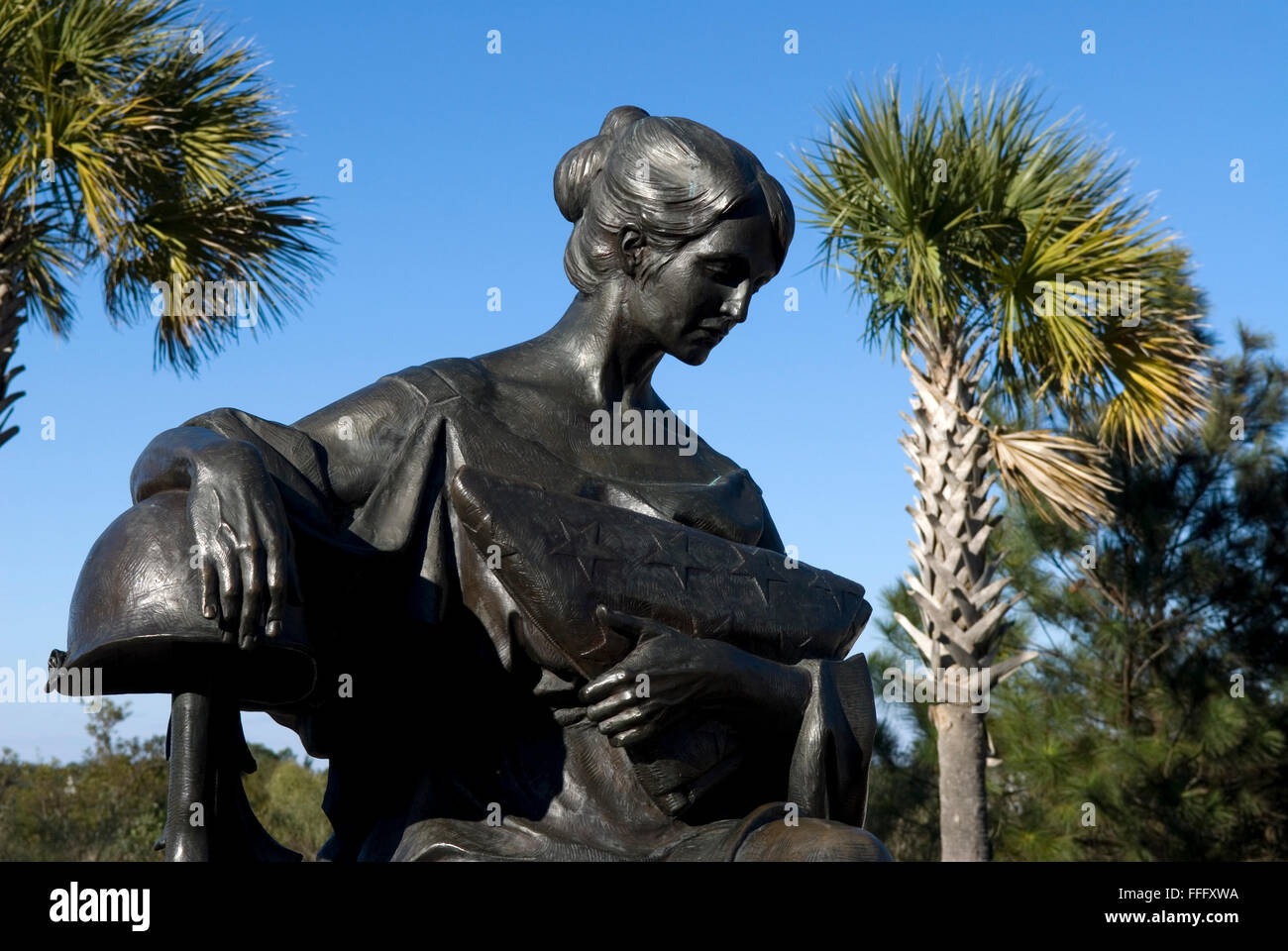 Trauernde Frau Skulptur Mt angenehm War Memorial Südcarolina USA Stockfoto