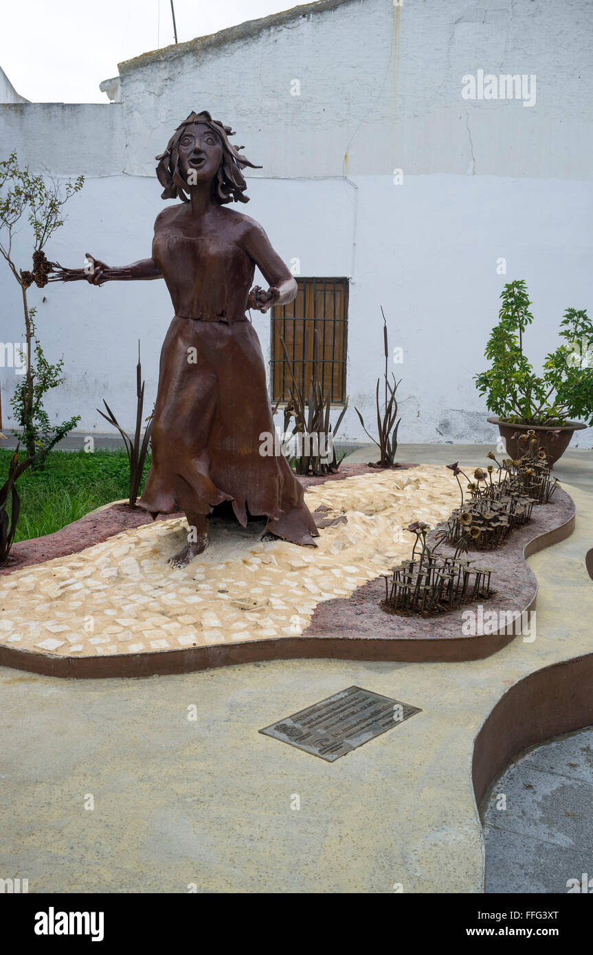 Statue der Aguedilla von Monika Rasco feiert das Werk des Dichters Nobelpreisträger Juan Ramon Jimenez. Moguer, Huelva. Spanien Stockfoto
