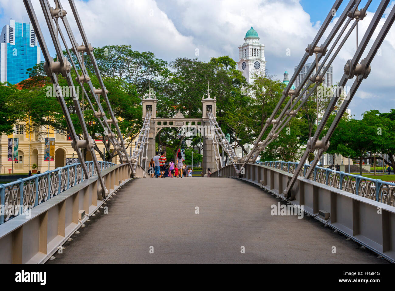 Cavenagh Brücke und kulturellen Bezirk, Singapur Stockfoto