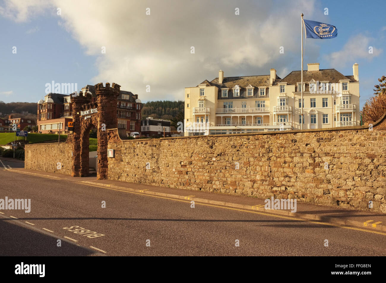 Sidmouth, Devon. Die Belmont und Victoria Hotels am Meer Sidmouth. Stockfoto