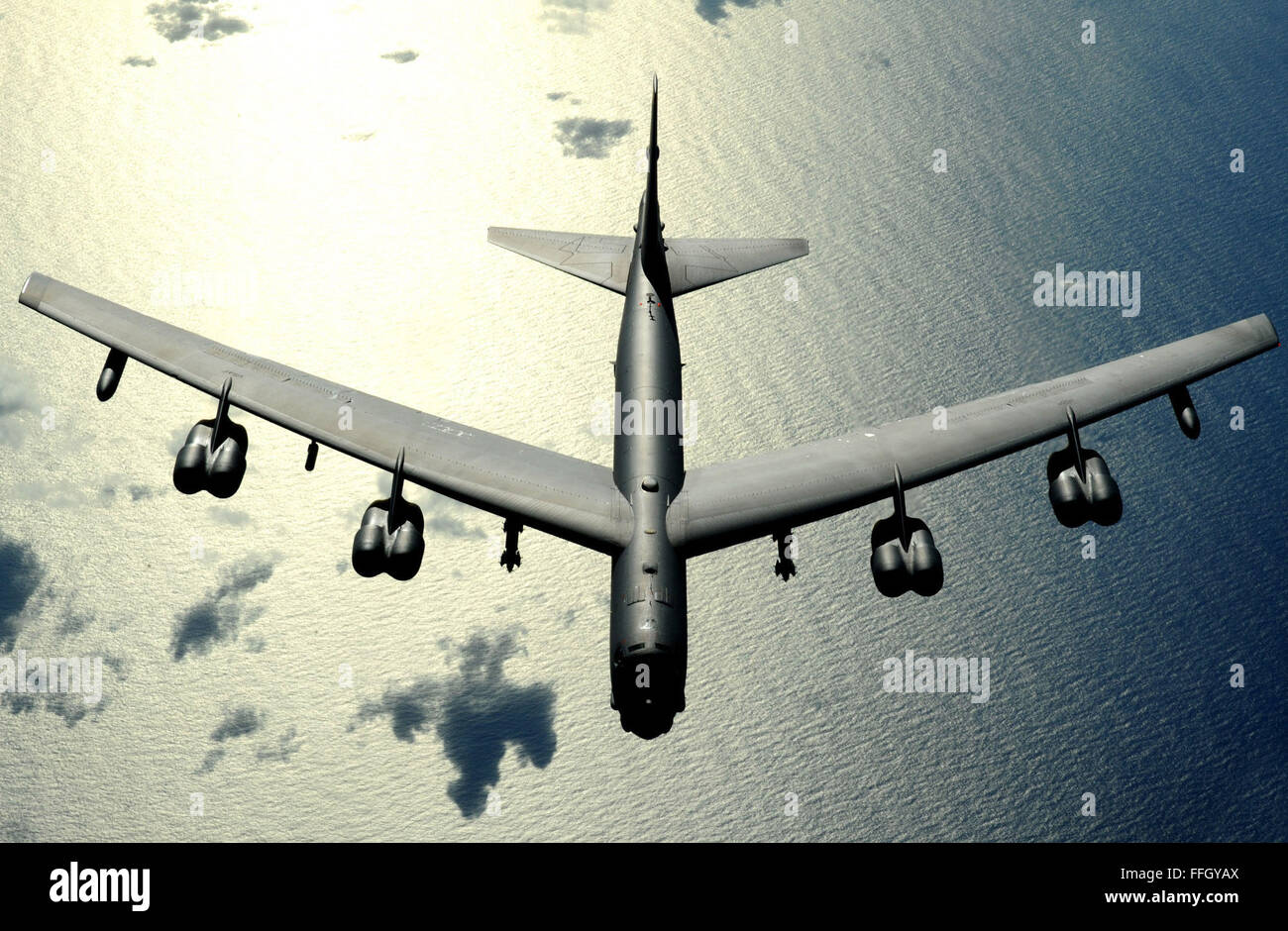 Die B-52 Stratofortress ist ein strategischer Langstreckenbomber der US Air Force. Sie kann sowohl nukleare als auch konventionelle Kampfmittel transportieren und ist seit über 60 Jahren im Einsatz. Stockfoto