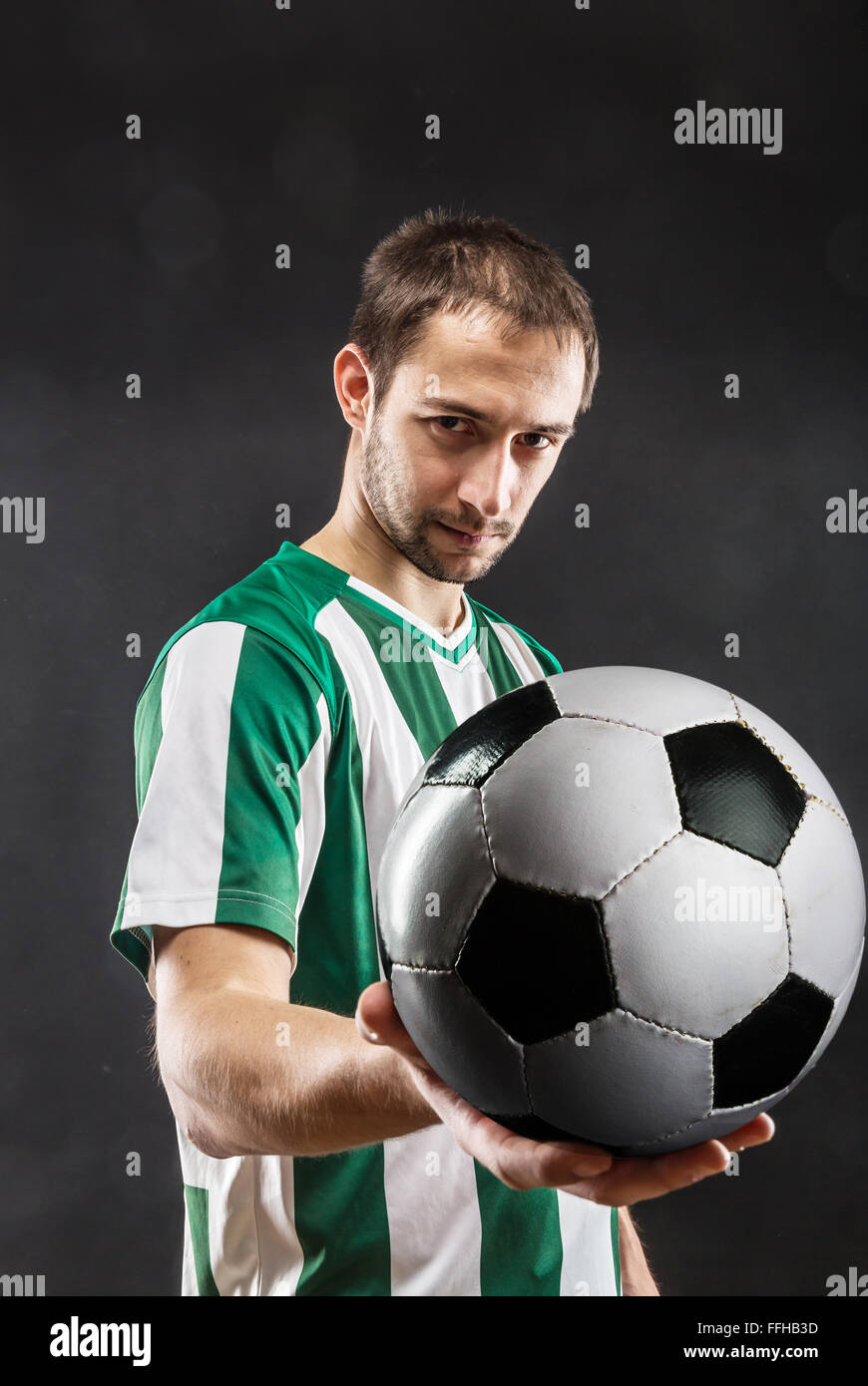 Fußball-Spieler mit ball Stockfoto