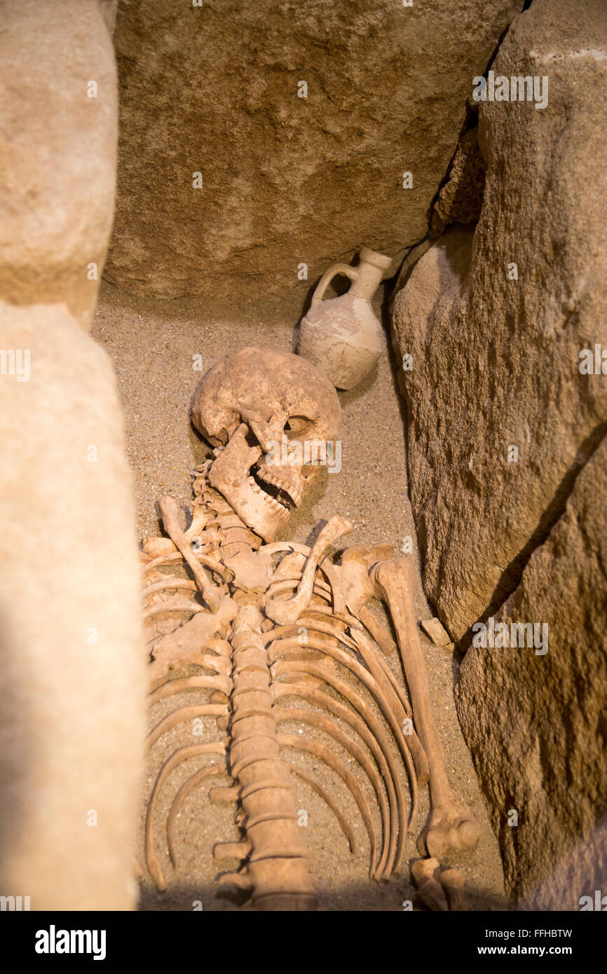 Römische Grabstätte anzeigen Archäologie Museum, Jerez De La Frontera, Provinz Cadiz, Spanien Stockfoto