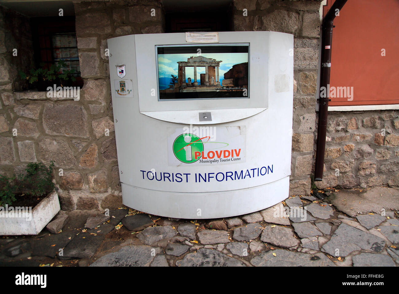 Elektronische touristische Informationseinrichtung in alte Stadt von Plovdiv, Bulgarien, Osteuropa Stockfoto