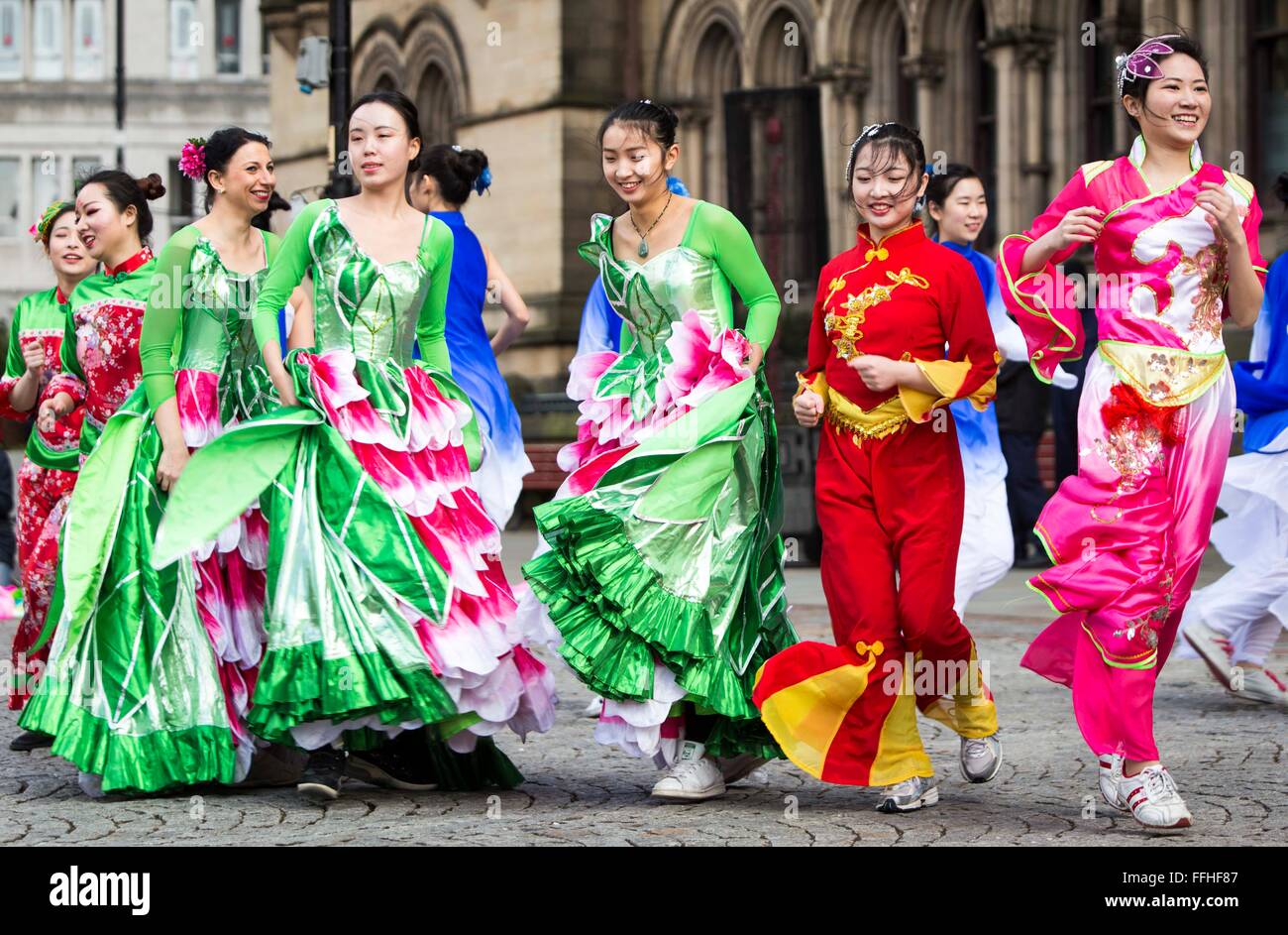 Manchester feiert Chinesisches Neujahr (Sonntag, 7. Februar 2016) heute mit einem Drachenparade und traditionellen Tänzen durch die Stadt Stockfoto