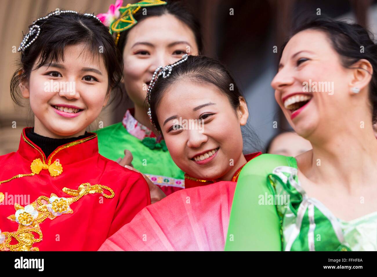 Manchester feiert Chinesisches Neujahr (Sonntag, 7. Februar 2016) heute mit einem Drachenparade und traditionellen Tänzen durch die Stadt Stockfoto