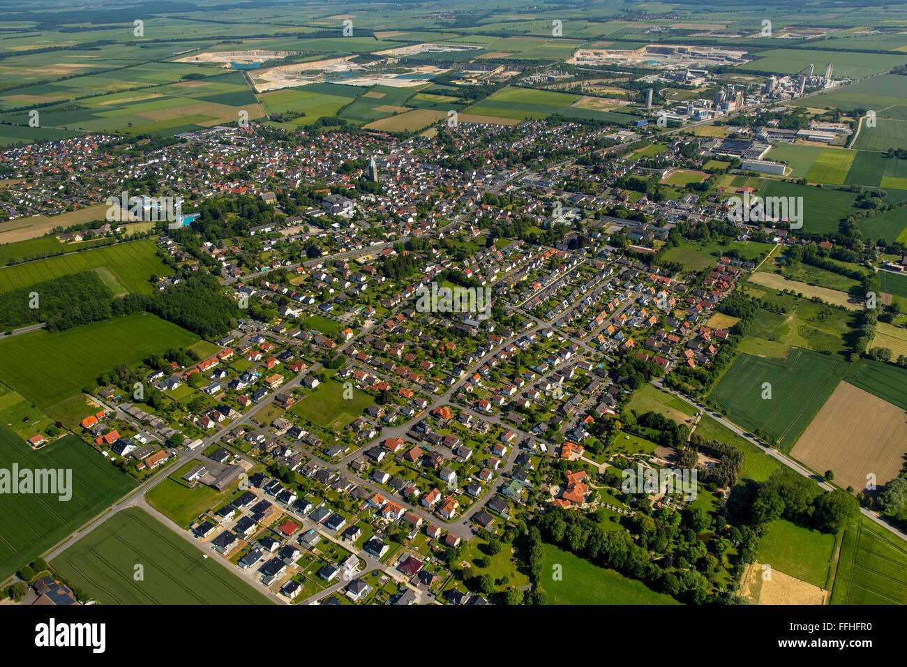 Luftaufnahme, Residential, Erwitte, Kreis Soest, Nord Rhein Westfalen, Deutschland, Europa, Luftaufnahme, Vögel-Augen-Blick, Stockfoto