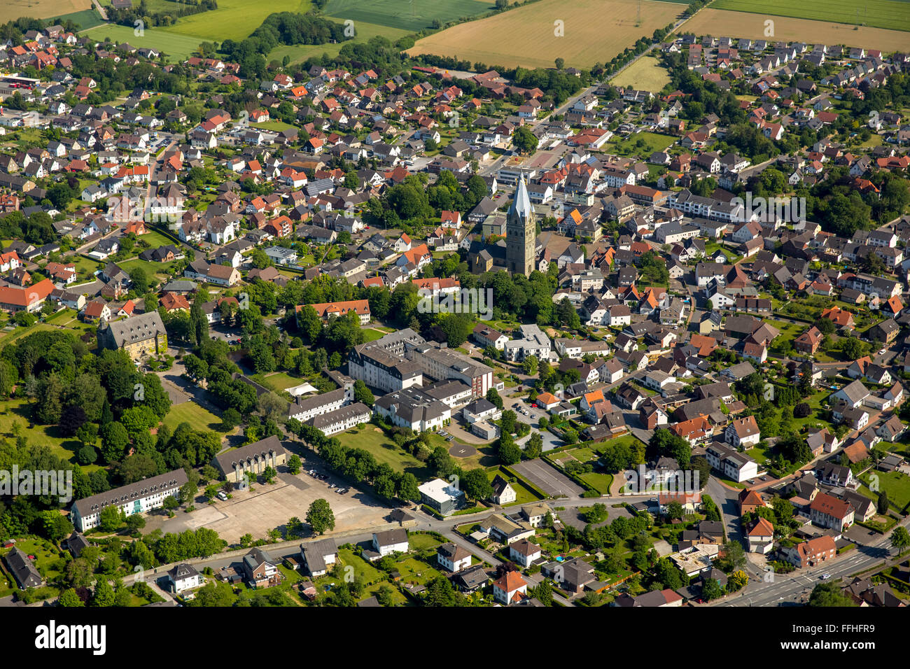 Antenne-anzeigen, Erwitter Kathedrale St.Laurentius, Stadtmitte, Dorf, Erwitte, Soest, Nord Rhein Westfalen, Deutschland, Europa, Stockfoto