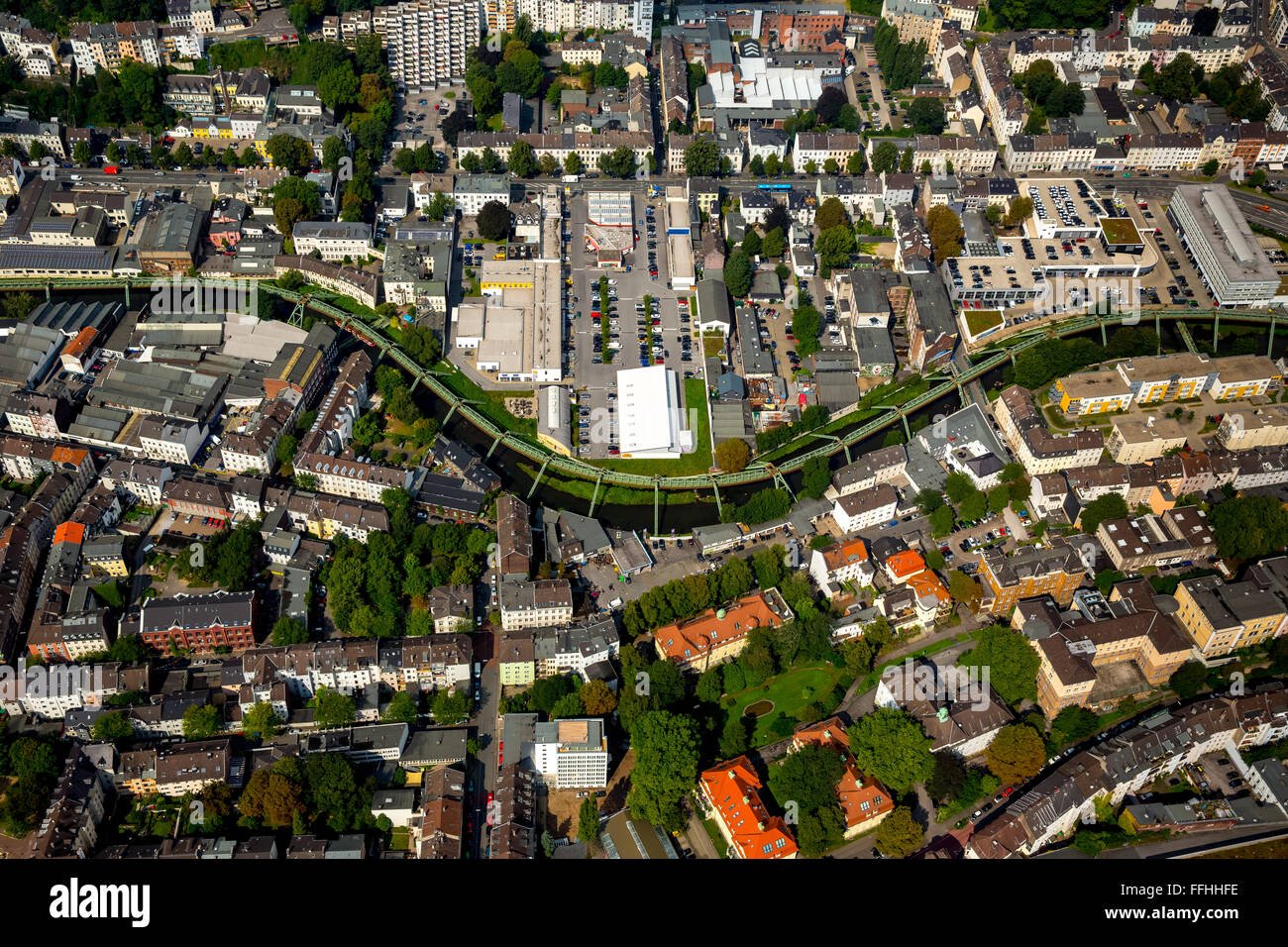Luftbild, Wuppertal Einschienenbahn, Stahlgerüst, öffentliche Verkehrsmittel, das Tal der Wupper, Wuppertal, Bergisches Land, Stockfoto